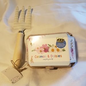 NEW Garden Kit for Flowers